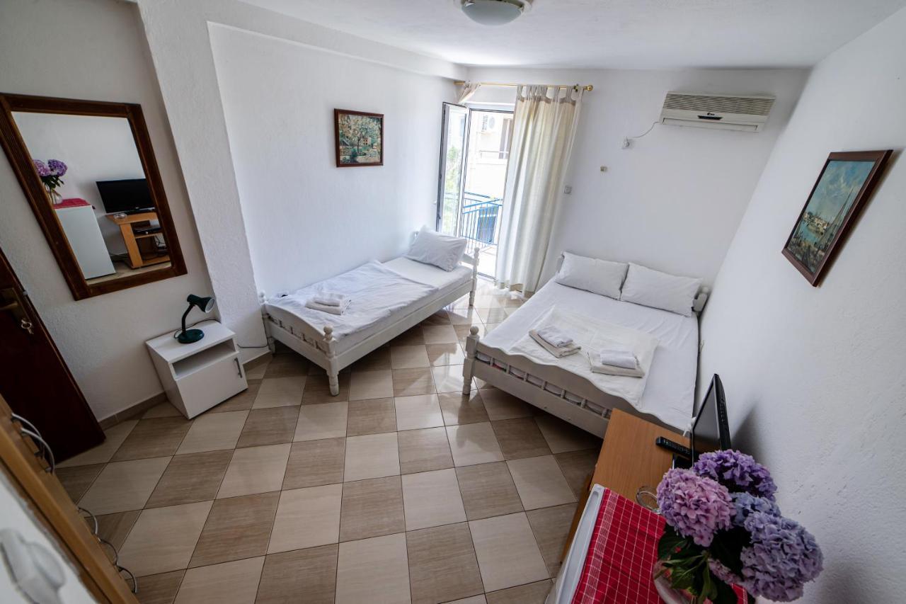 Apartments Vila Nikolic Rafailovici Exterior photo