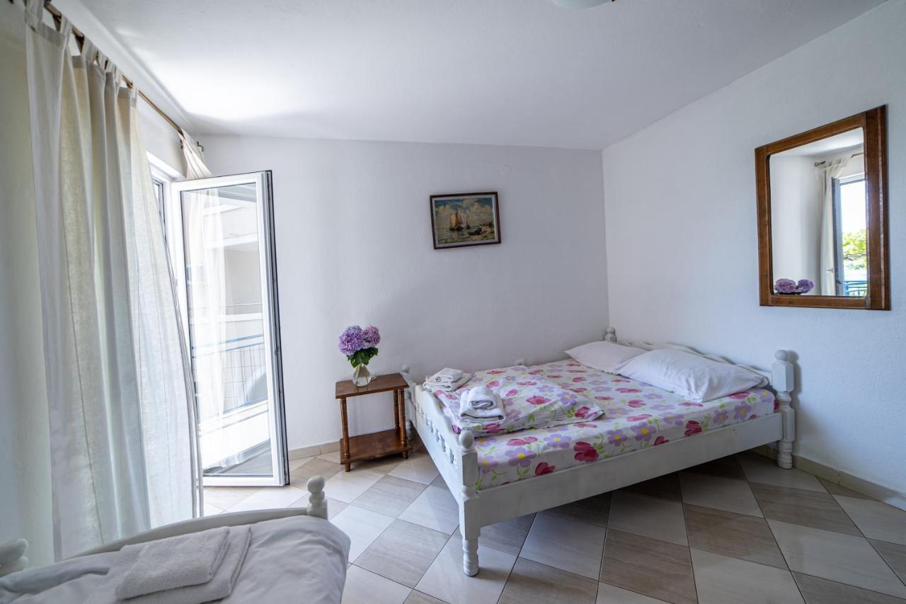 Apartments Vila Nikolic Rafailovici Exterior photo