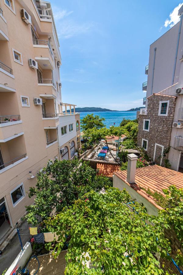 Apartments Vila Nikolic Rafailovici Exterior photo
